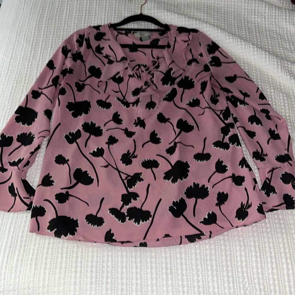 Loft floral ruffle sleeve top